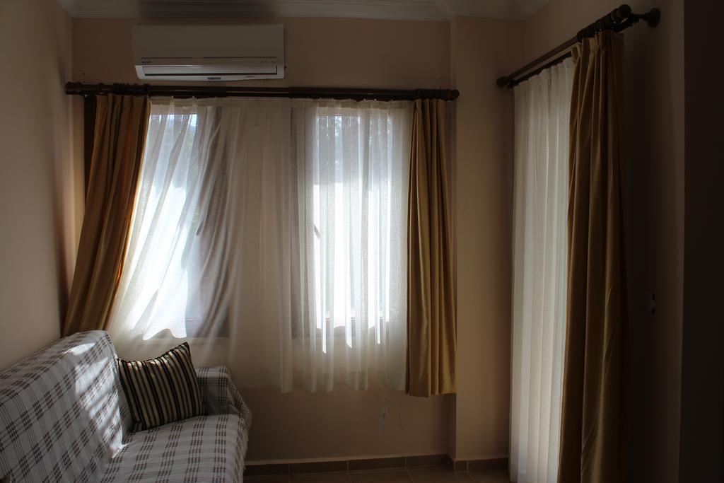 Deniz Apart Hotel Palamutbuku Bagian luar foto